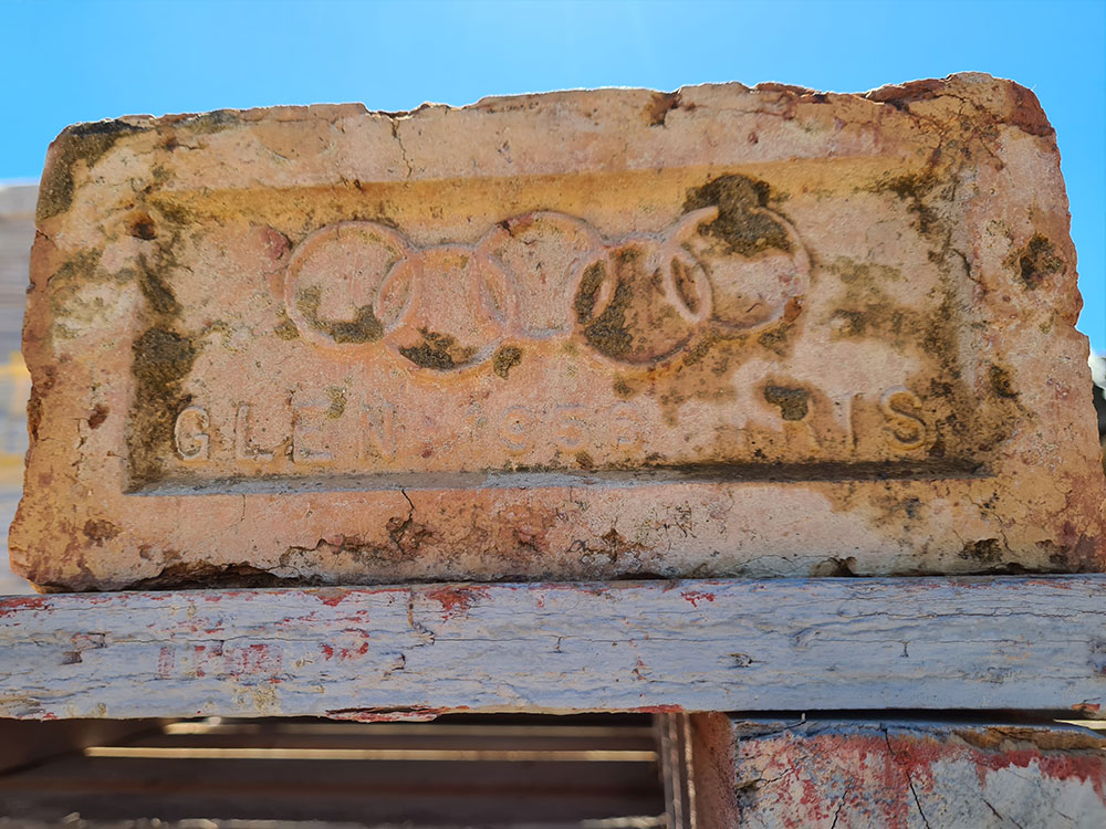 Melbourne-Recycled-1956-Olympic-Cream-Bricks